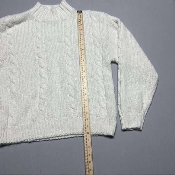 Vintage TJW by Mervyn’s Women’s white mock neck knit pullover sweater Size M - Picture 4 of 6